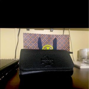 New Tory Burch crossbody black leather (NEW)